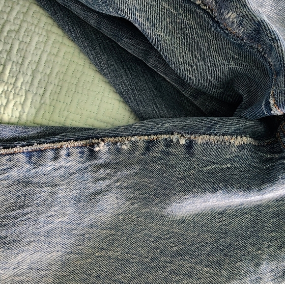 Levis Women's Wedgie Straight Medium Wash Button Fly Jeans Size 31 Inseam 26 - Picture 10 of 11